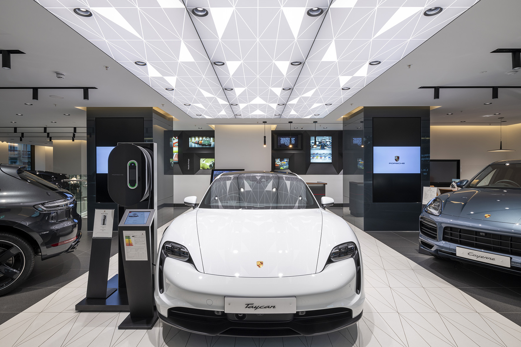 Porsche Centre Mayfair — Studio Fractal — Architectural lighting design specialists